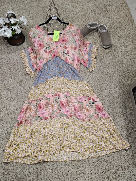Umgee Dresses & Skirts - 4057 Size  XL Umgee 100% Rayon Tiered Midi Length Boho Dress.